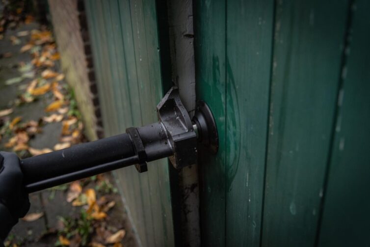 pdr-green-door-1745-en-563c0222-4546-4cd3-a02a-b6f529aa36f1-E0028349